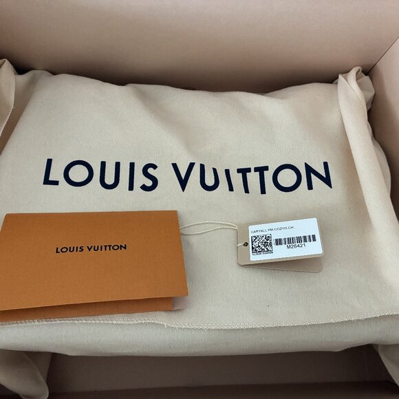 Louis Vuitton Mahina Carryall PM Dark Brown Suede-AUTHENTIC - Picture 13 of 16